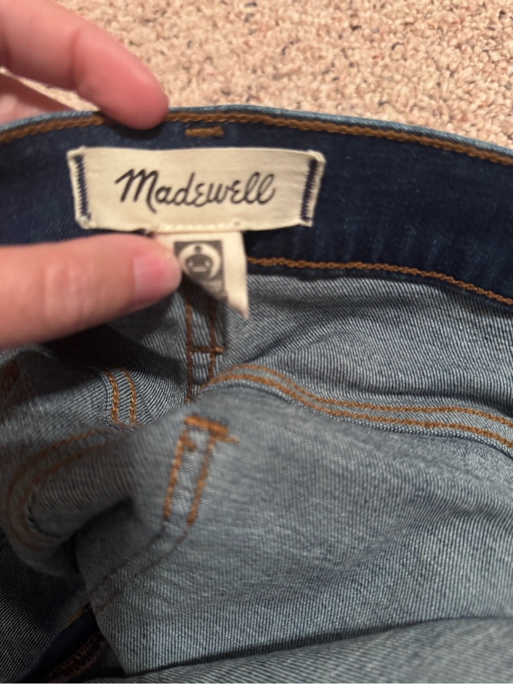Madewell Women’s Wide-Leg Dark Indigo Jeans - Picture 5 of 7